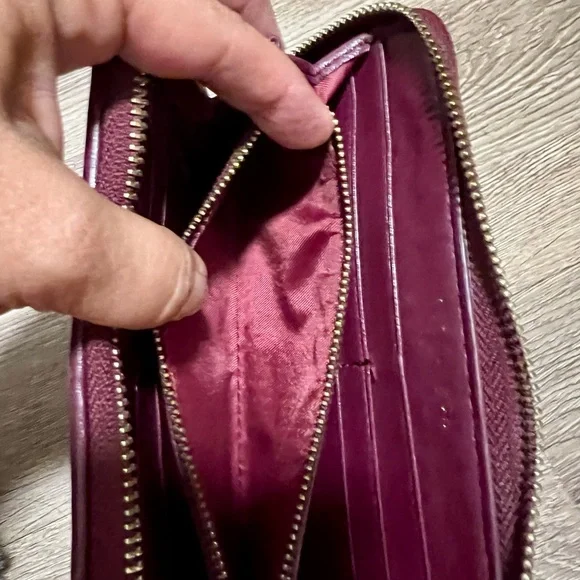 Tory Burch Burgundy Quilted Wallet - Picture 7 of 9